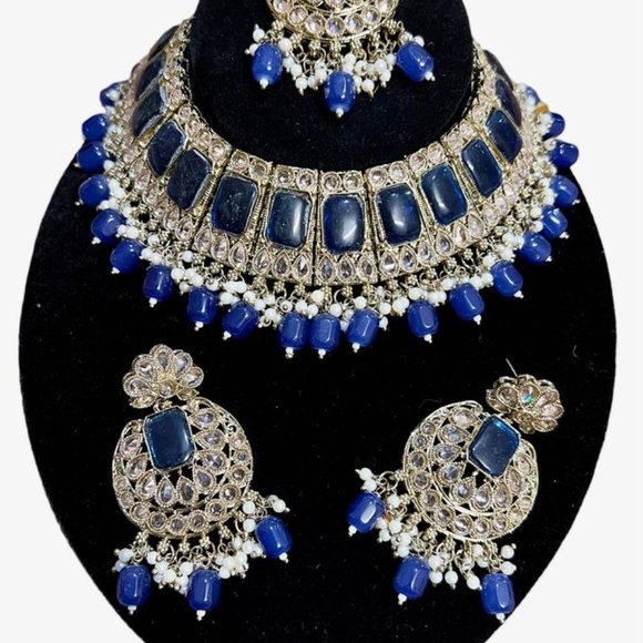 Gold Plated Crystal Stone & Beads Choker Necklace Set - Picture 3 of 7